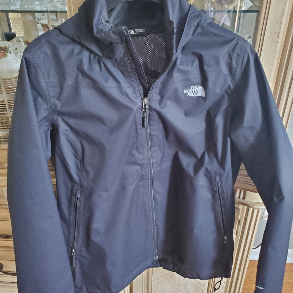 The North Face Wind Packable Jacket - image 1